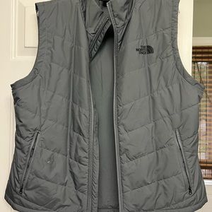 Womens North Face vest